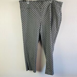 Savion Black White Cropped Pants‎